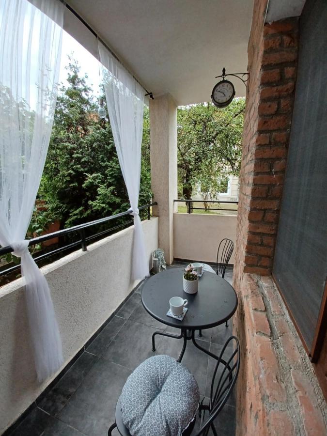 Tara Deluxe Apartment Varna Exterior photo